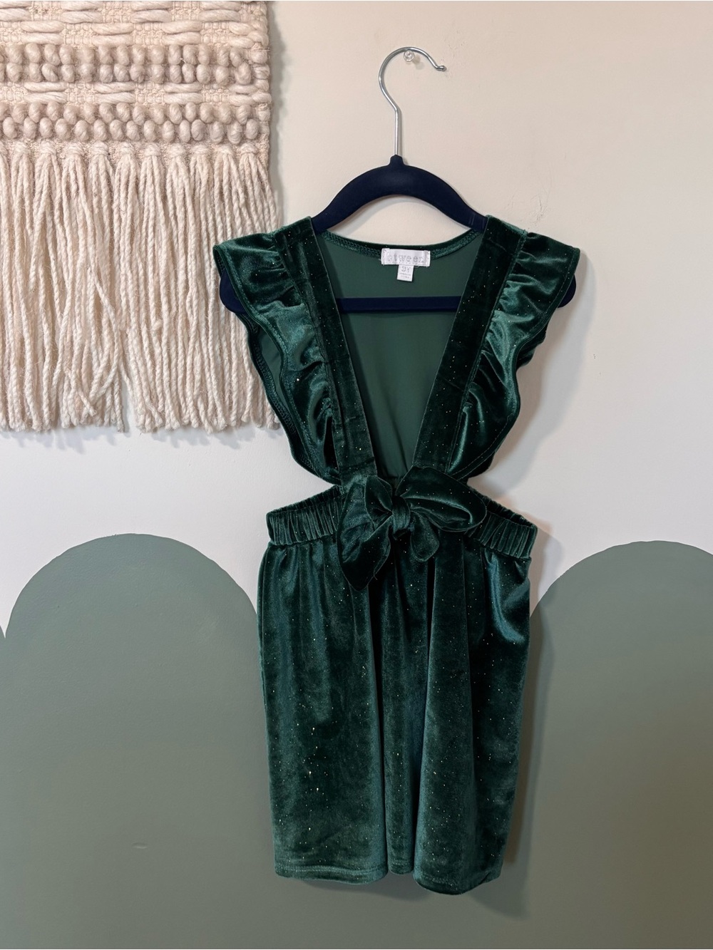 btween Emerald Green Velvet Backless Ruffle Tie Dress